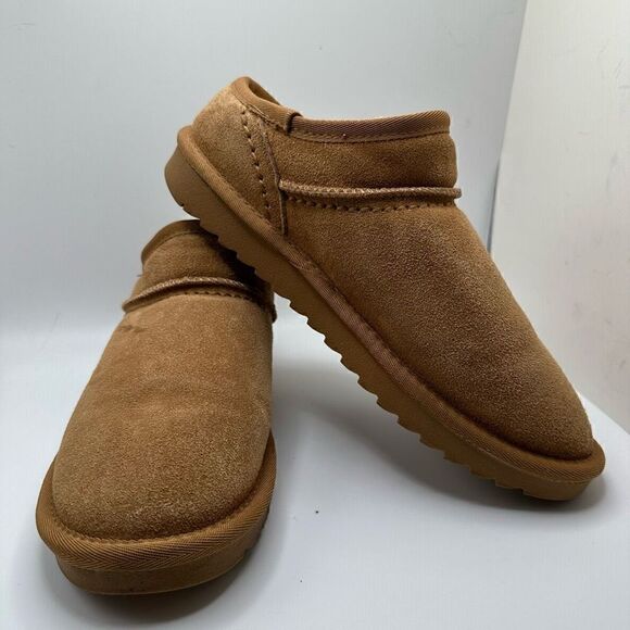 CUSHIONAIRE Women's Faux Shearling Genuine Suede cozy mule slippers +Memory Foam - Picture 6 of 7